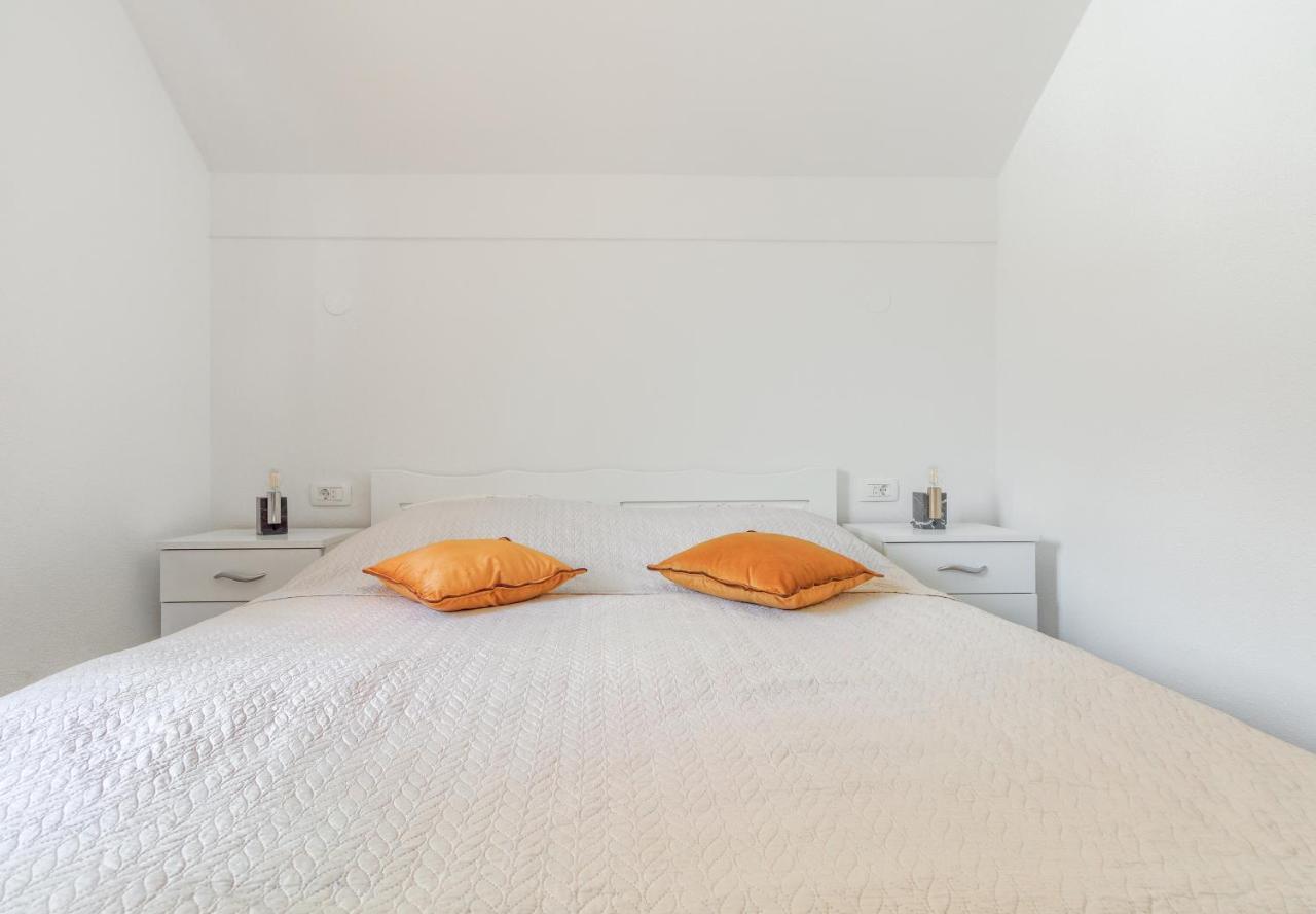 Apartmani Rialto Kakma Exterior foto